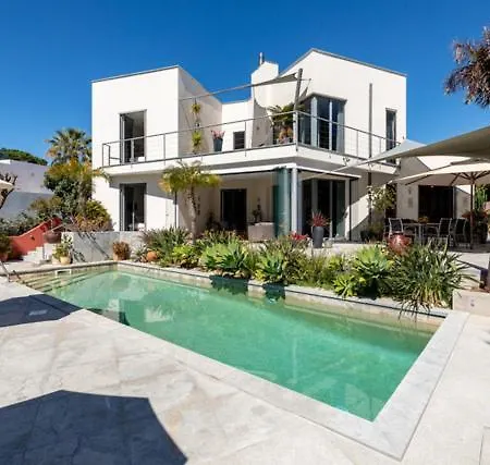 Vila Villa In Vale Do Garrao Sleeps 7 With Pool Air Con And Wifi