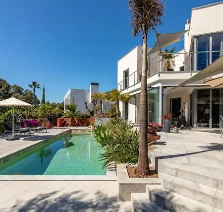 Villa In Vale Do Garrao Sleeps 7 With Pool Air Con And Wifi Villa