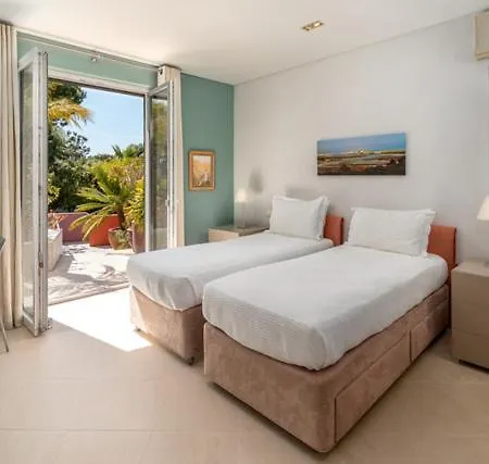 Villa In Vale Do Garrao Sleeps 7 With Pool Air Con And Wifi Villa *