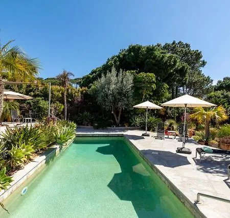 Vila Villa In Vale Do Garrao Sleeps 7 With Pool Air Con And Wifi Quinta do Lago